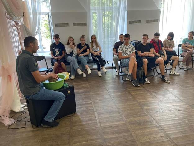Історія у глині інтерактивне заняття в Кременецькому краєзнавчому музеї!