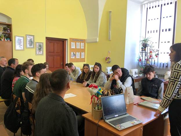 Гостьова лекція «Професійне самовизначення учнів в освітньому процесі трудового навчання та технологій»